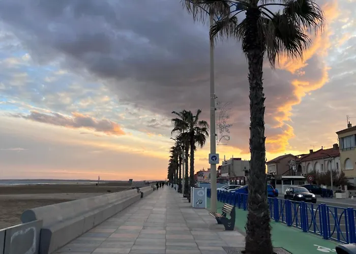 Dans Le Village A La Nouvelle Apartmán Port-la-Nouvelle